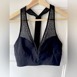 Lululemon sport bra